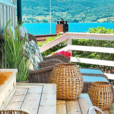 Summer By The Sea Holmsbu. * Asker